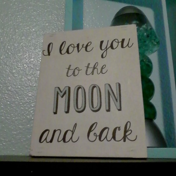 Meet your Posher, Daniella - Picture 1 of 1